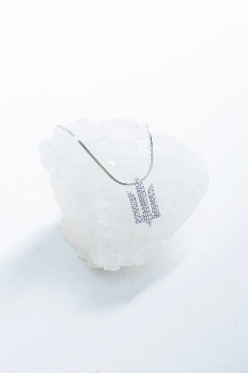 Gold Diamonds Tryzub (18k gold) - 100% of the profit will be sent to the Main Military Hospital in Kyiv. You will receive a special military coin from the Medical Forces 🇺🇦