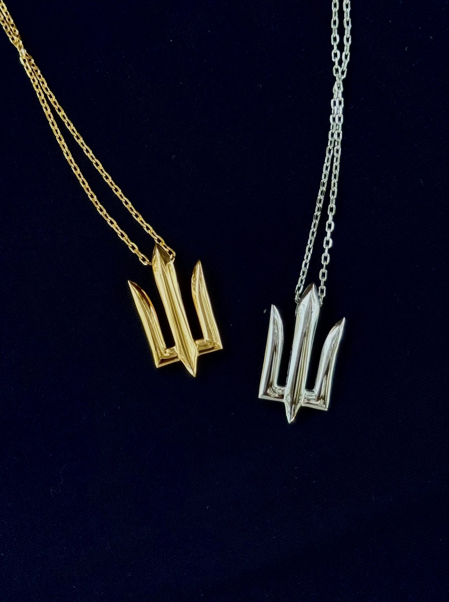 ⚔️ Gold Defender’s Tryzub pendant